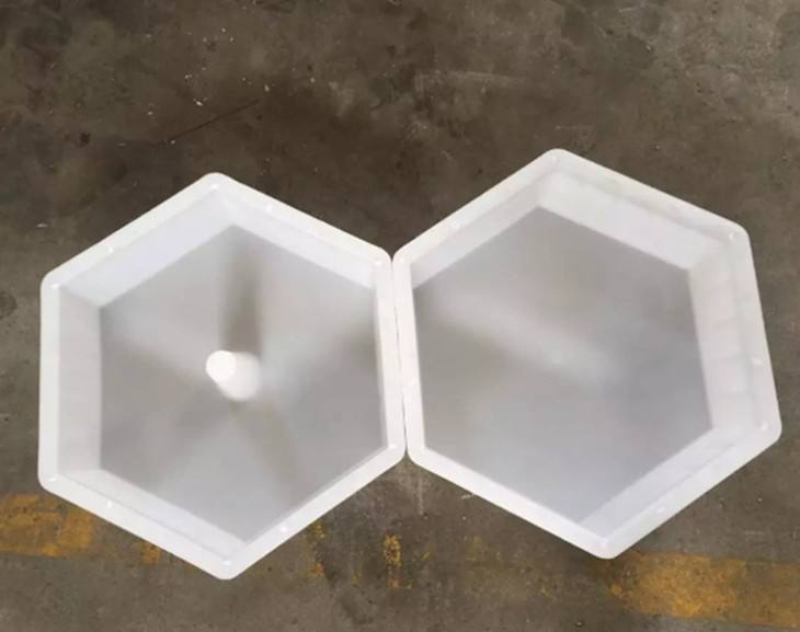 1607474400226198.jpg 六角護(hù)坡模具