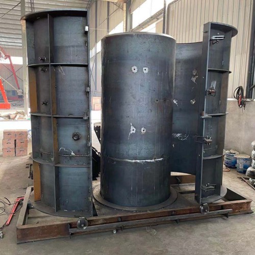 1639906780313858.jpg 污水井模具1.jpg